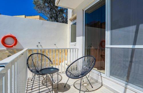 Qala Apartment | Maisonette with communal Pool in Qala - By Solea