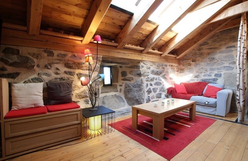 Saint-Julien-Chapteuil House | Maisonnette de Maze in Rocherols, 20 minutes from Le Puy-en-Velay