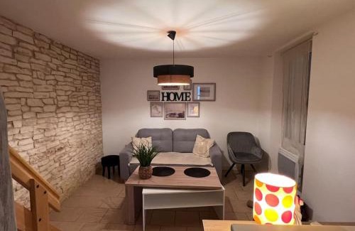 Saint-Florent-sur-Cher House | Maisonnette indépendante, calme et équipée