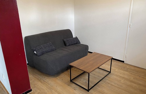 Saint-Julien-en-Born House | Maisonnette
