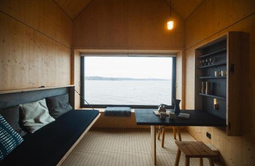 Kaakkoinen District House | Majamaja Helsinki off-grid retreat