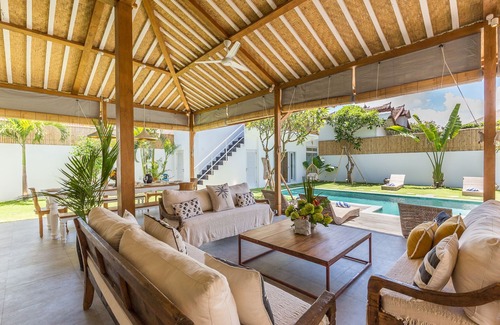 Laksmana Villa | Majestic Exclusive Eco-Chic 5BDR Central Seminyak/Oberoi/beach
