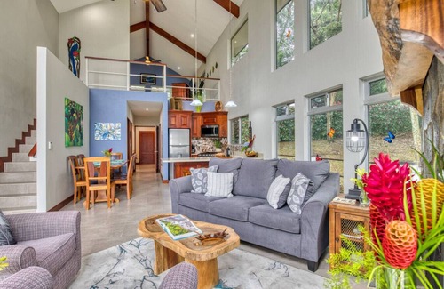 Tronadora Apartment | Majestic Views -King Suite, Gated Community