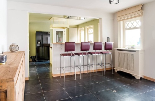 Freineux House | Majestic villa with pool and sauna