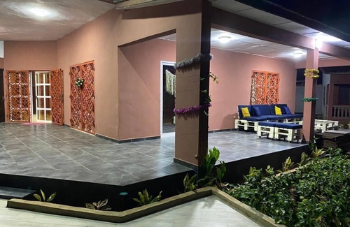 Ouidah House | Majestueuse Villa Tradi Moderne