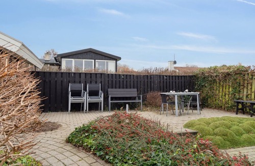 Ronde House | "Majken" - 225m from the sea by Interhome
