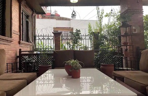 Naxal House | MAKACH House, Studio Apartment !