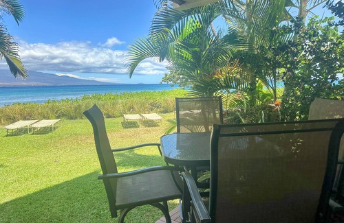 Maalaea Condo | Makani A Kai A4 - Oceanfront Walkout - 15 feet from beach