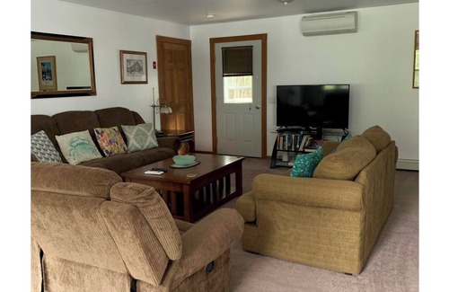 Town Hill House | Make your 2023 Reservations - Same great rates