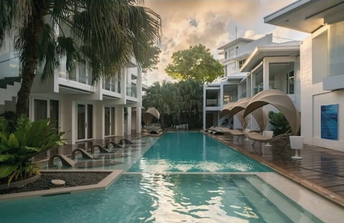 Balabag House | Make your trip memorable in this beach front hotel in Station 1 boracay