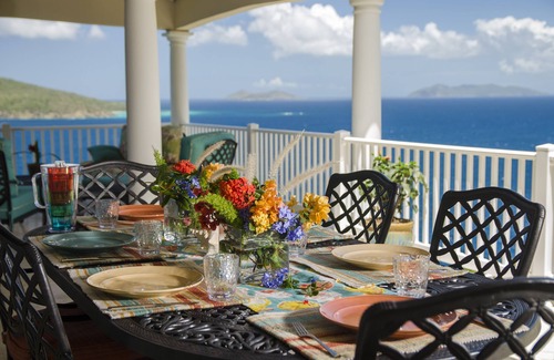 Estate Peterborg Villa | Make Your Vacation a Dream Come True at Villa Joie de Vivre!
