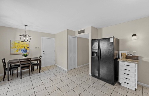 North Central Carrollton House | Make Yourself at Home Carrollton