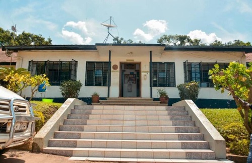 Kampala House | Makerere University Guest House Twin Room