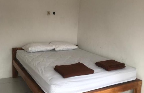 Sukapura House | Makini Guest House