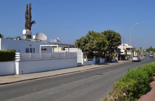 Ayia Napa Apartment | Makronissos Beach Studio