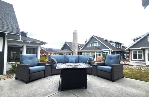 Okanagan-Similkameen House | Malbec Cottage - See the pool from your deck! #49