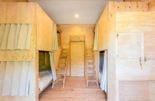 Amami House | Male Only Dormitory Guest House Amami Long Beach 2 Breakfast included- Vacation STAY 64524v