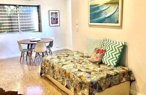 Peregian Beach Apartment | Malibu Apartment - Peregian Beach
