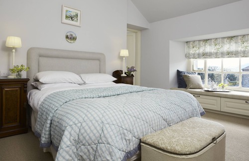 Longueville Cottage | Mallow's most Stylish Self Catering Home in the heart of a 400 acre estate