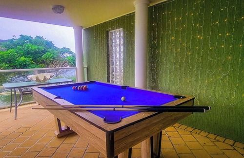 Malua Bay House | Malua Bay Beauty | Pet-Friendly, Waterfront, Mins to Cafe | Wifi & Pool Table
