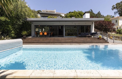 Malveira da Serra Villa | Malveira Seaview Villa by CadenzaLux