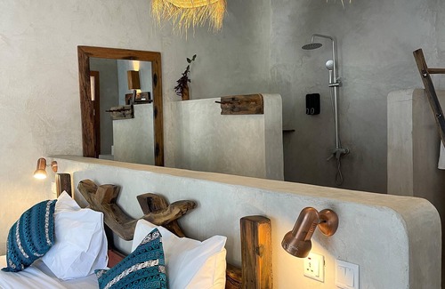 Pwani Mchangani Hotel | Mambo Cabana