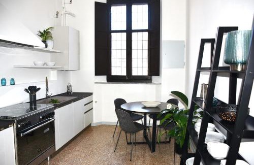 Ravenna Apartment | Mana Urban Retreat