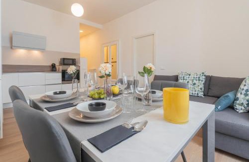 Como Apartment | ManaraQuattro - apartament in Como near the center with free parking - Lake Como