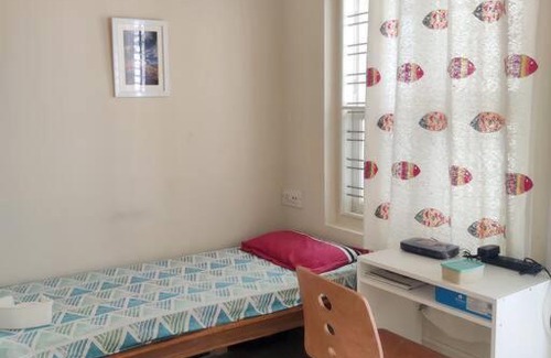 JP Nagar Apartment | Mandar - 2B , A cozy one bedroom home .