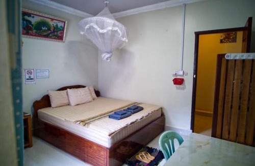 Sen Monorom House | Manel Guesthouse and Restaurant