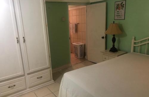 Bois d'Orange House | Mango Escape