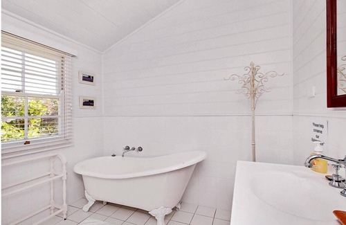 Peachester Other | Mango Hill Farm private self contained cottage
