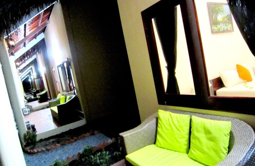 Giong Trom Hotel | Mango Home Riverside