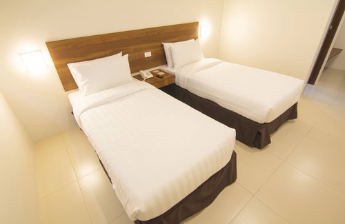 Cauayan Hotel | Mango Suites Cauayan
