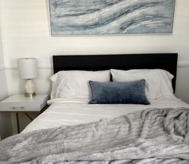 Sand Section House | Manhattan Beach Gem