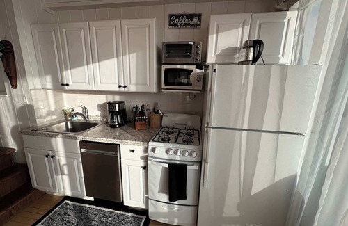 El Porto Apartment | Manhattan Beach Beachfront On The Strand