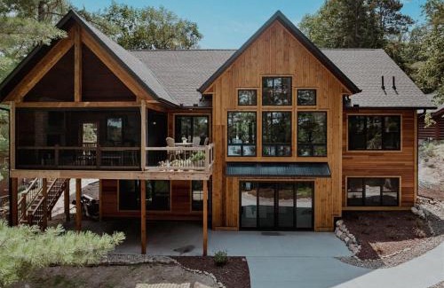 Crosslake House | Manhattan Point