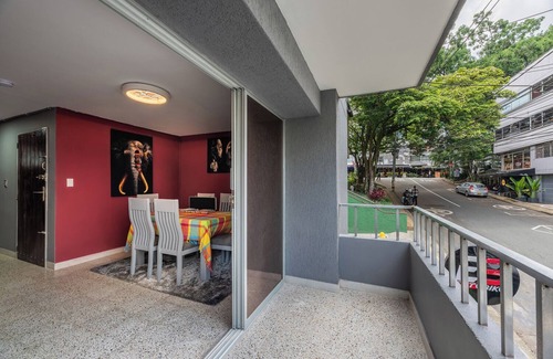 La Aguacatala Apartment | Manila Suite Jacuzzi AC nn