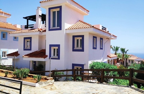 Alcorrin House | Manilva 300m2 Peaceful Villa with Seaview & Garden