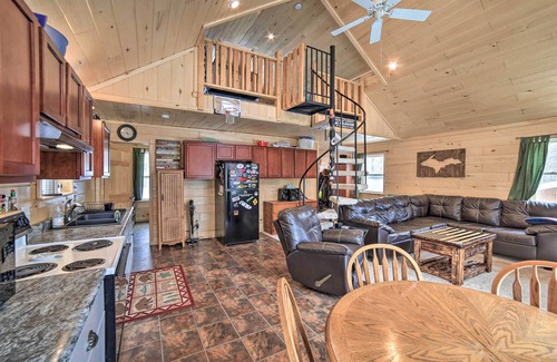 Steuben Cabin | Manistique Cabin w/Grill - Near Thunder Lake
