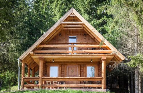 Ispank Ski Chalet | Manka Kisrönkház