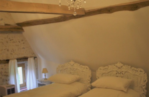 Asnieres sur Vegre Bed & Breakfast | Manoir de la Basse-Cour
