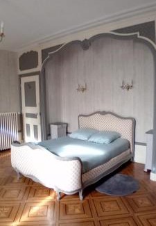 Seurre House | Manoir de la Saône