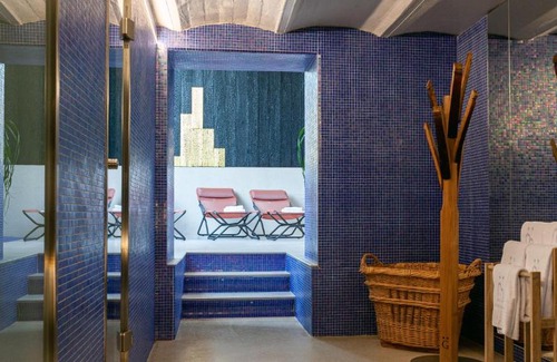 Ay House | Manoir Henri Giraud & Spa