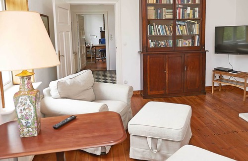 Neukamp House | Manor house Glowitz | idyllic location with garden + fireplace - GG 1