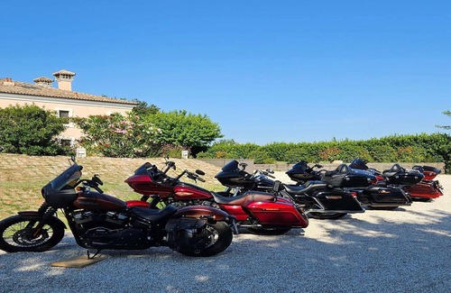Monsano Apartment | Manor in Marche with Pool & Near Adriatic Beaches