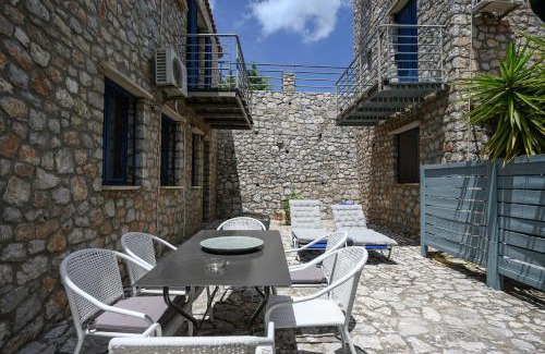 Lampini Villa | Manousaki