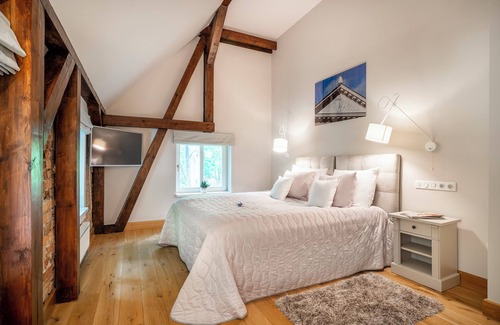 Nowe Warpno Bed & Breakfast | Manowce Palace - Double or Twin Room with Garden View (Room 2)