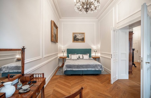 Nowe Warpno Bed & Breakfast | Manowce Palace - Suite with Garden View (Room 14)