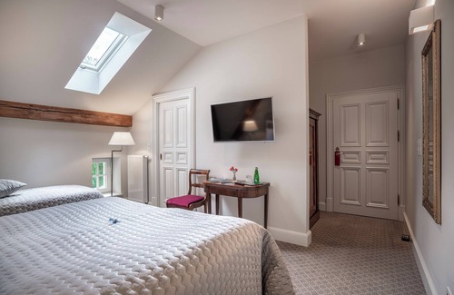 Nowe Warpno Bed & Breakfast | Manowce Palace - Triple Room (Room 9)